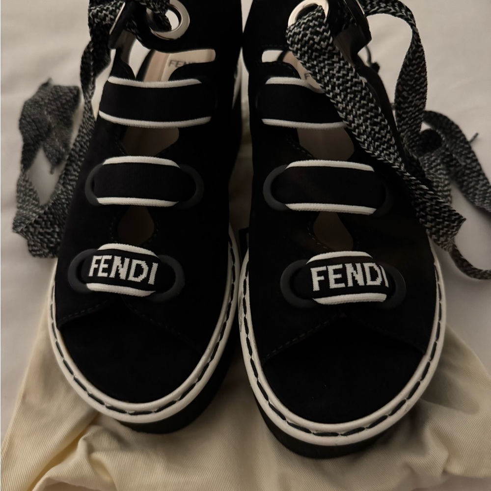 Fendi Black and White Lace-Up Sneakers - Picture 2 of 3
